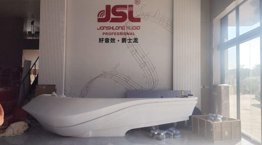 廣東萬昌爵士龍音響GRG吧臺背景墻的案例