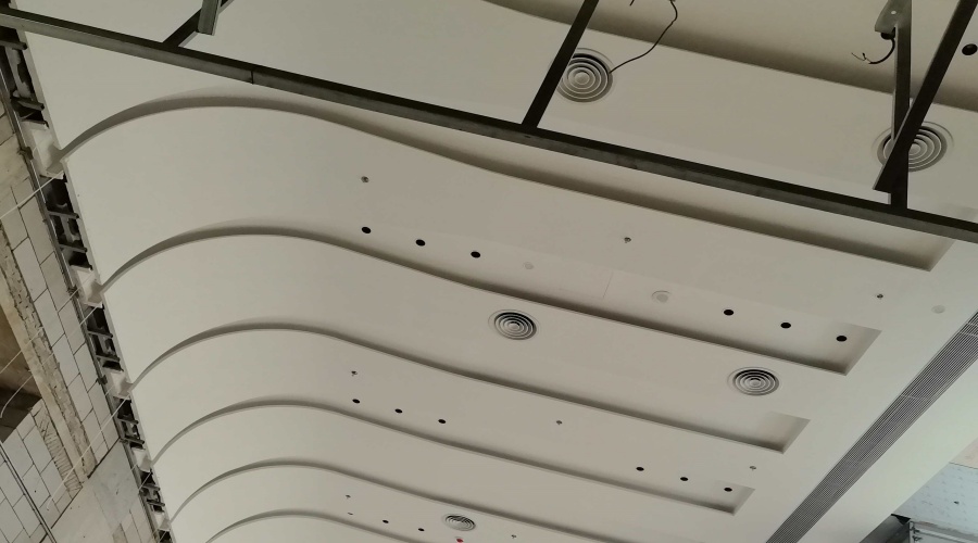 深圳機(jī)場空港培訓(xùn)大樓GRG吊頂工程